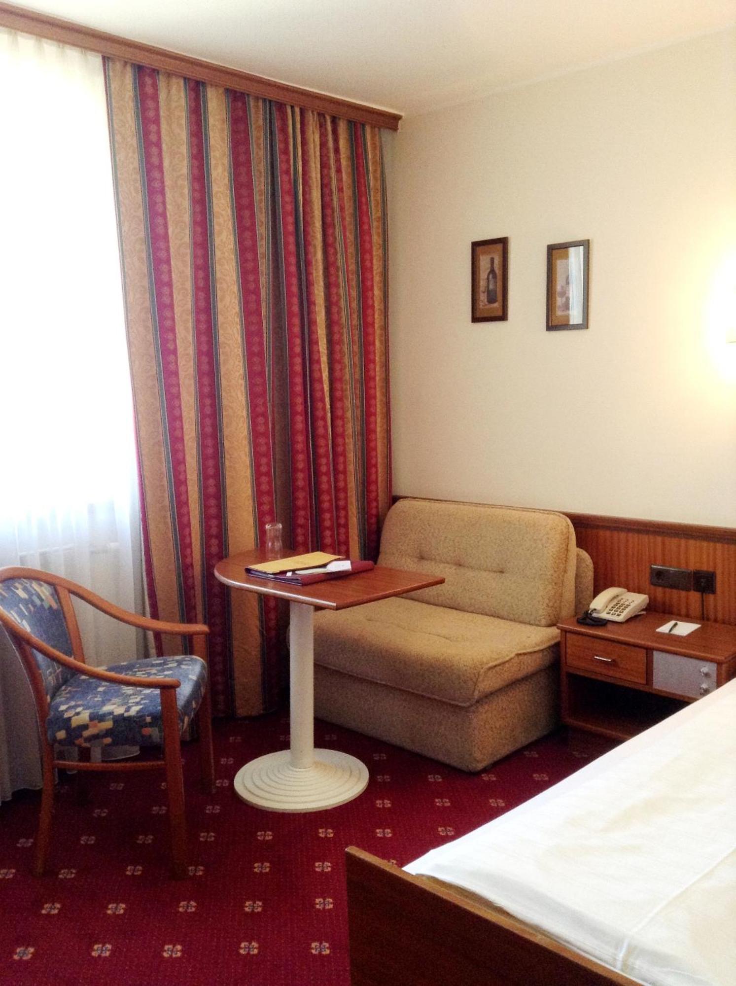 Parkhotel Bad Schallerbach Room photo